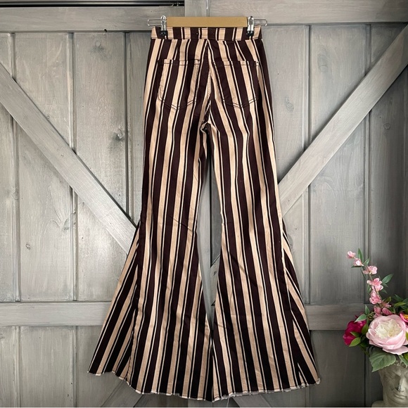 Western Festival Big Flare Chocolate Brown Stripe Pants jeans high rise size 26 - Picture 2 of 3